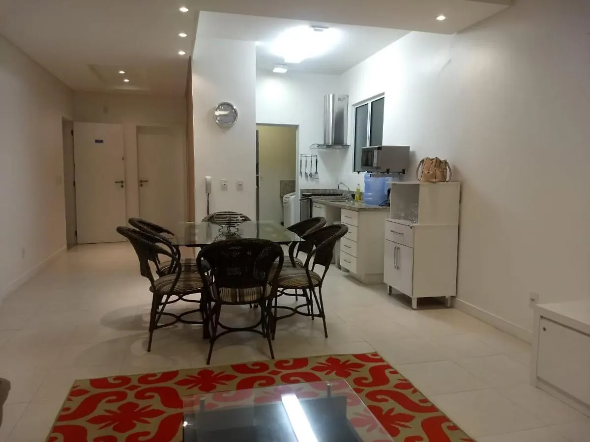 Santinho Frente para Mar, Pé na Areia, Dois Quartos Florianópolis Apartamento