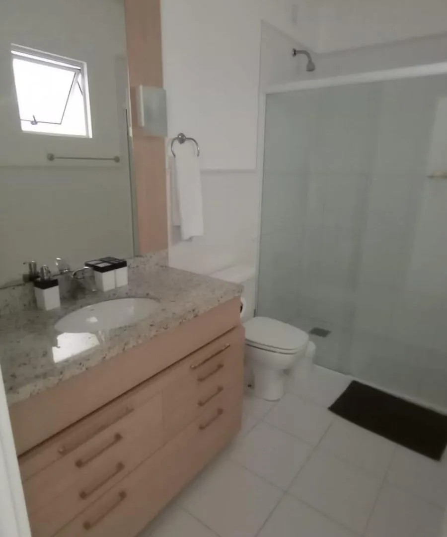 Santinho Frente para Mar, Pé na Areia, Dois Quartos Florianópolis Apartamento