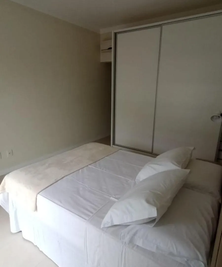 Santinho Frente para Mar, Pé na Areia, Dois Quartos Florianópolis